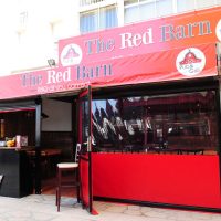 Fermeture de terrasse du restaurant the red barn